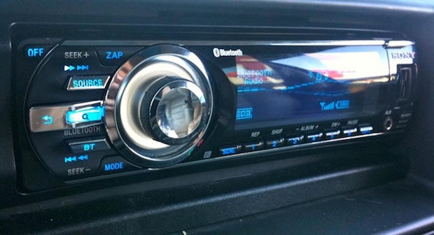 Review Sony S Xplod Car Stereo Rocks Out With The Iphone Cult Of Mac