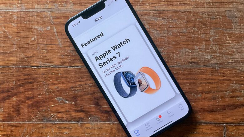 Apple Watch Series 7 in Apple Store app The Apple Store app won't let you configure an Apple Watch Series 7 yet