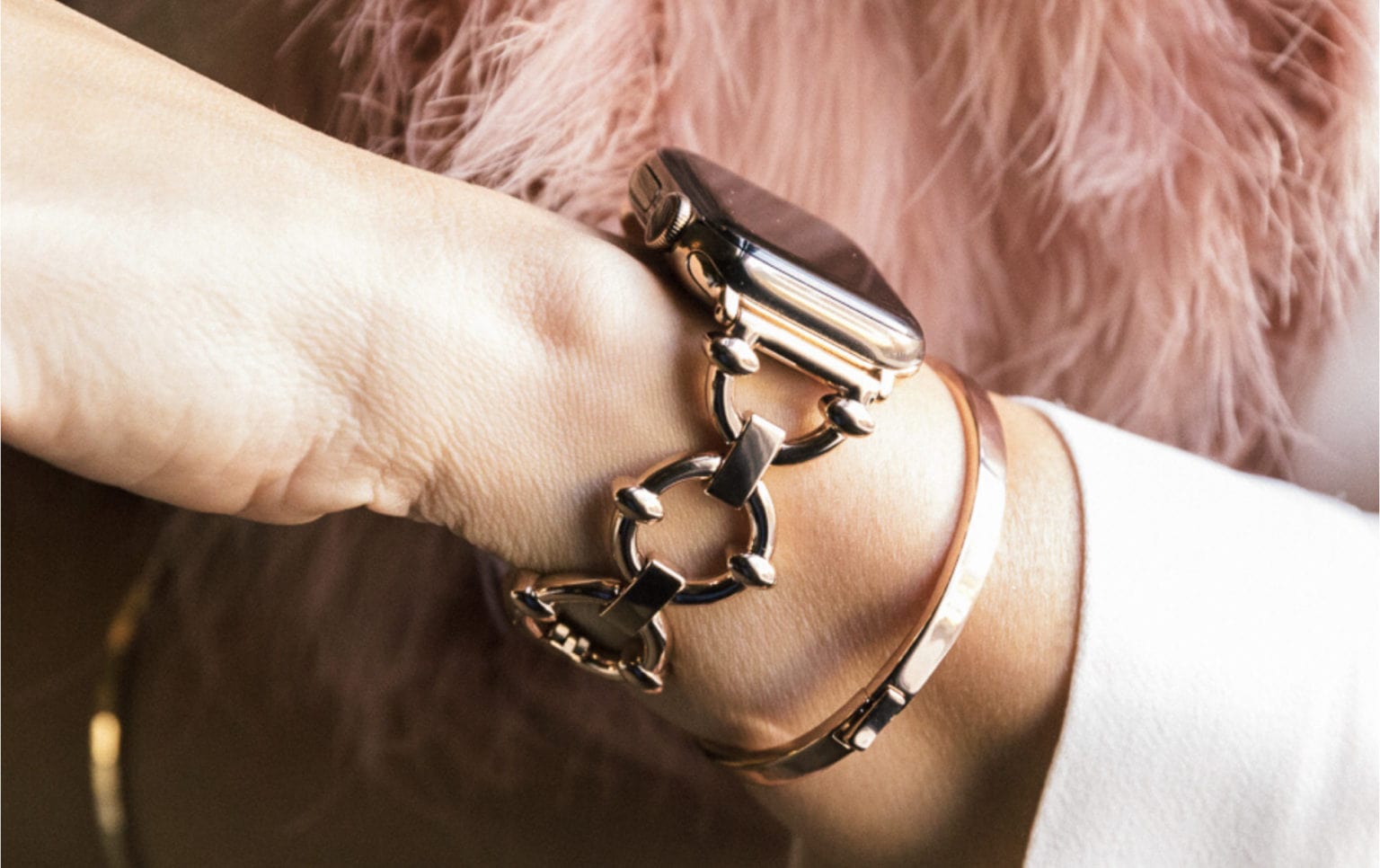 Apple Watch goes glam with gorgeous Goldenerre bracelets Goldenerre-Apple-Watch-bracelet
