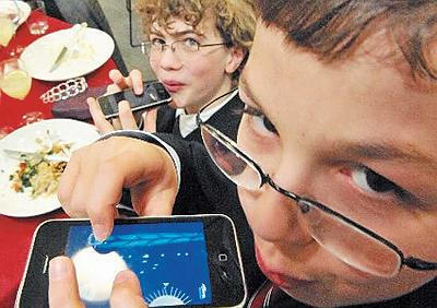 post-10584-image-5df7c2cd0a82ceaca38874c0843230e0-jpg