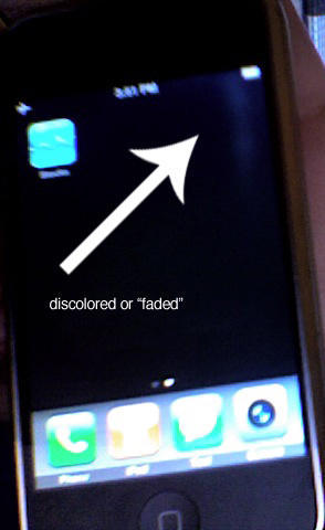 IPhone_disclored_screen An example of screen discoloration.