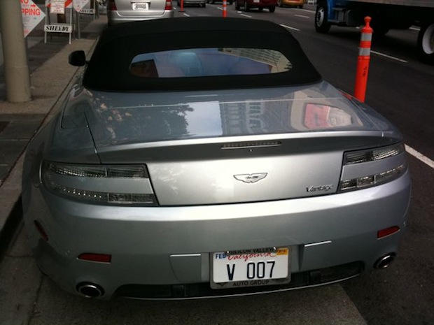 aston_martin_vantage1