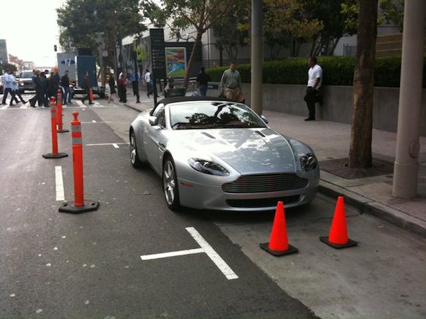 aston_martin_vantage7