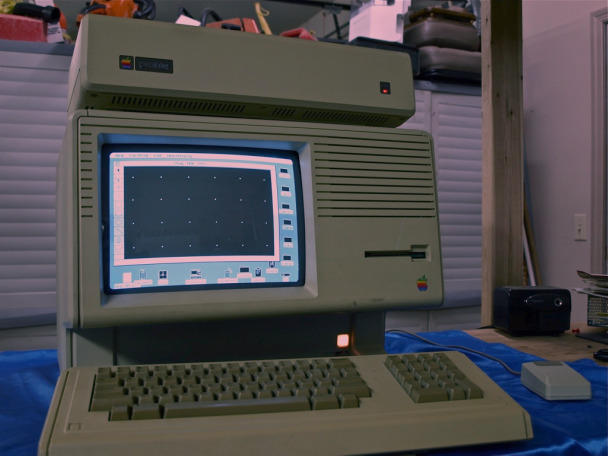 GarageSale_1258781678_1085