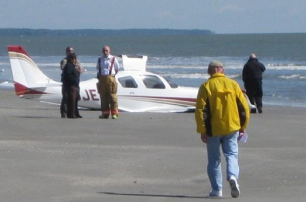 Plane Kills Beachgoer