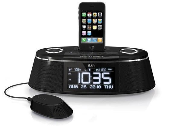 iluv-imm178-03-01-2010