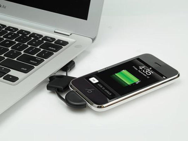 scoche-flipsync-ipod-iphone-charger-2