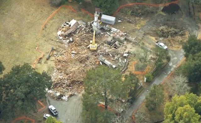 steve_jobs_mansion_demolished