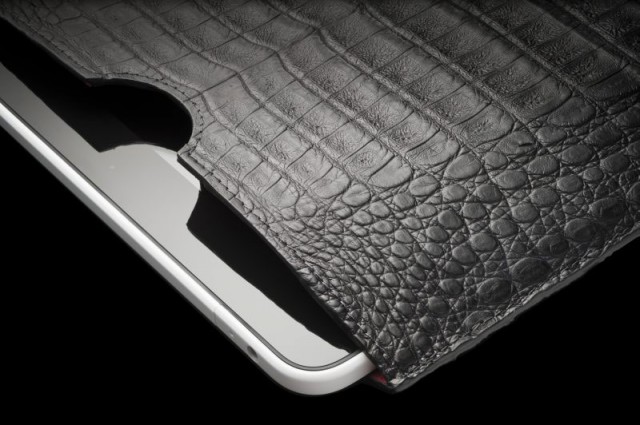 Alexander-Amosu-Matt-Black-Crocodile-IPad-2-case-1