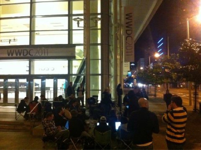 WWDC-2011-lines.jpg