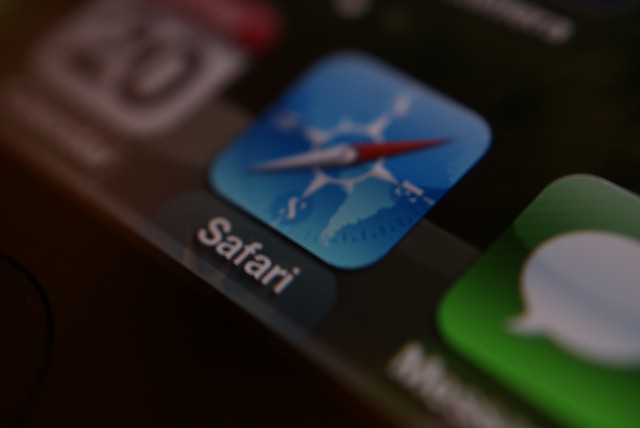 More Reports That The iPad 3 Is Getting a Retina Display (Photo by MDrX - http://flic.kr/p/93DjRY)