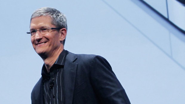 tim-cook-smile