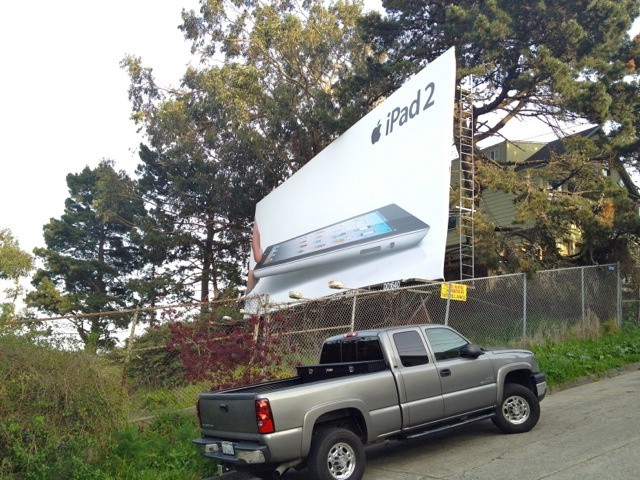 iPad_2_billboard