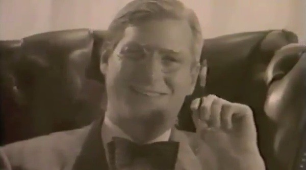 Steve Jobs dressed as FDR tries to rally the troops against IBM.