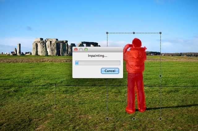 Can Inpaint4 remove this guy from Stonehenge?