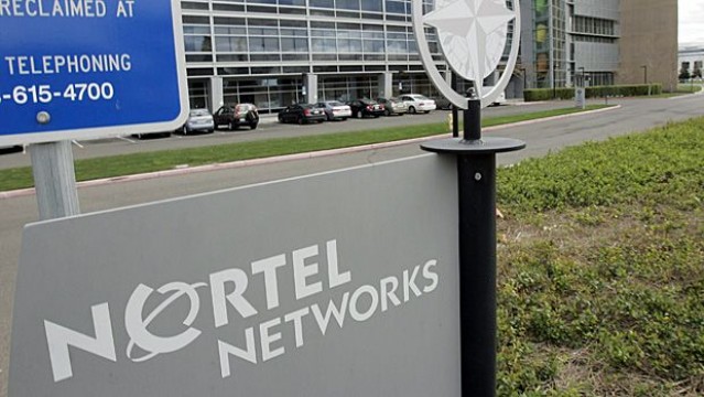 Apple has been quietly acquiring sole ownership of Nortel patents.