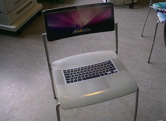 OSXmacbookchair