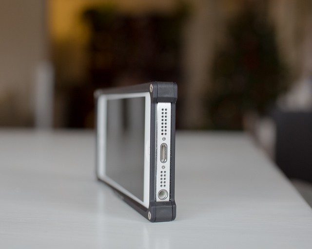 Crimson iphone 5 case 2