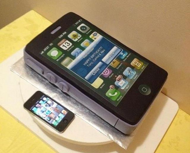 iphonecake2