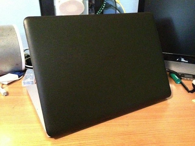 Plasticdippedmacbook3 plasticdippedmacbook3