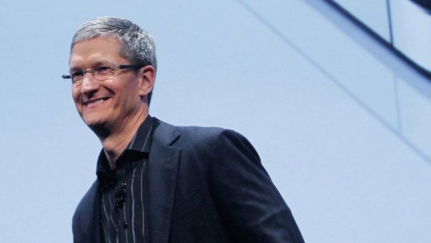 tim-cook-smile