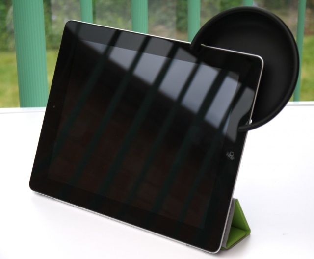 Boost Your iPad's Speaker Volume In An Instant With The Amplifiear [Review] Cult of Mac