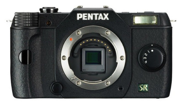 Pentax-Q7-1.jpg