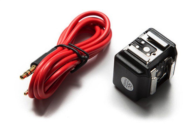 Triggertrap-Flash-Adapter-TT-FA1-Product-Photo-03-shop_1024x1024.jpg