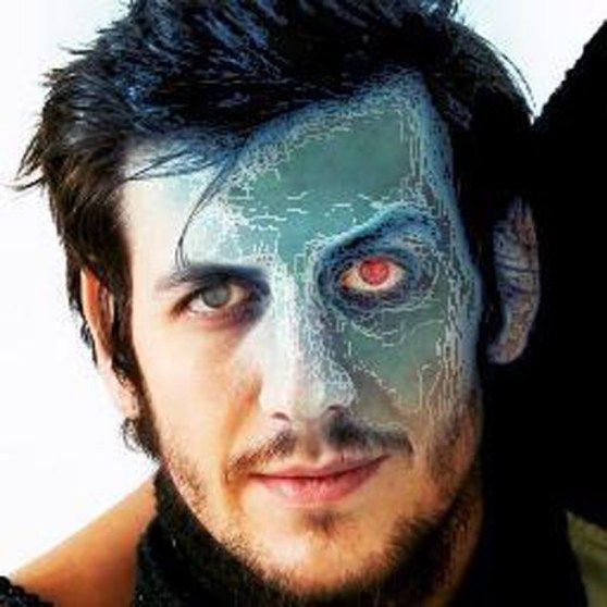 The Twitter profile pic of the man who hacked Apple.