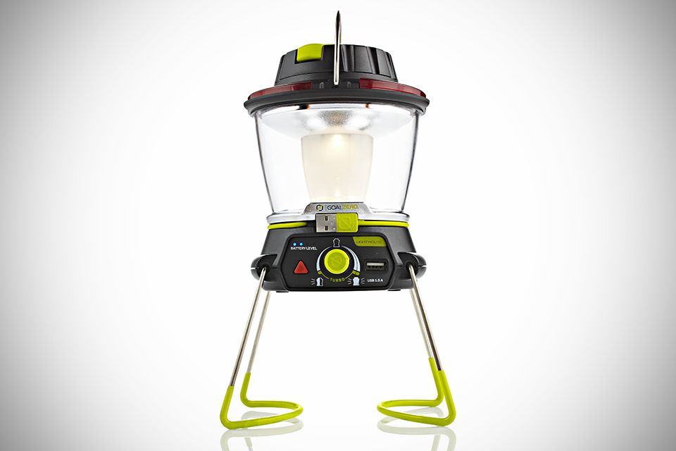 Goal-Zero-Lighthouse-250-Lantern-and-USB-Power-Hub