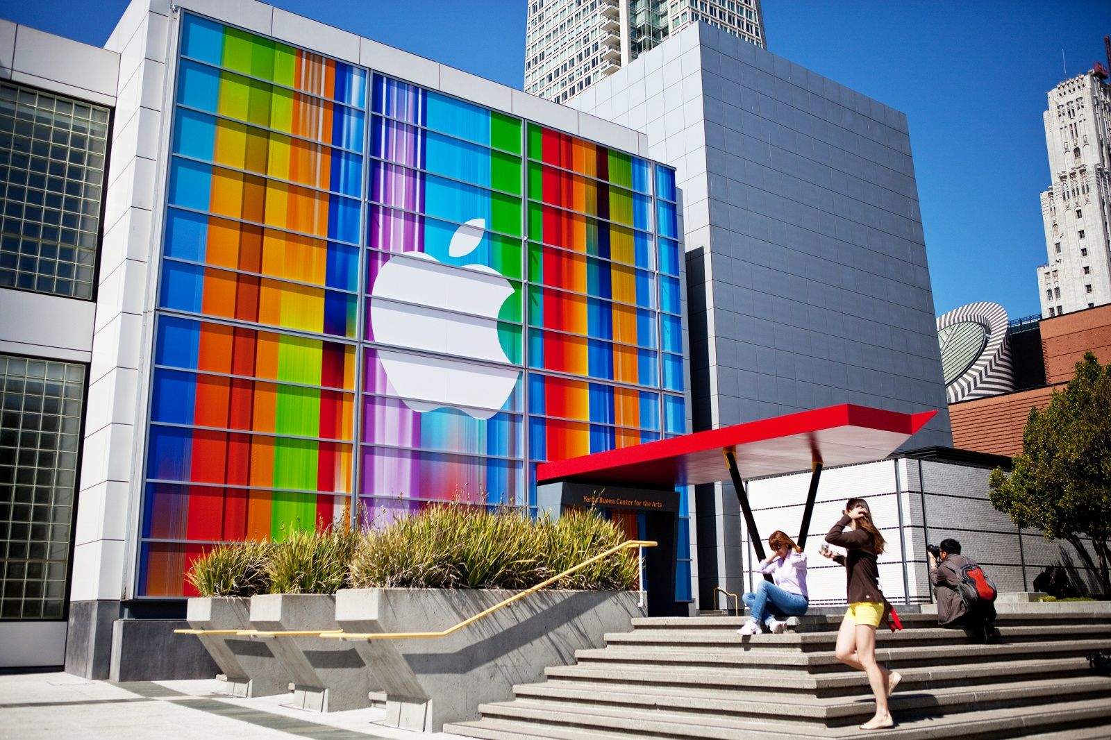 Decorations outside of the Yerba Buena Center in San Francisco for last year's iPhone 5 event