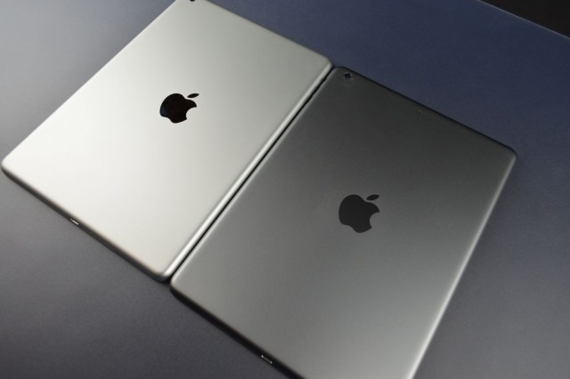 Apple-iPad-5-Space-Grey-04