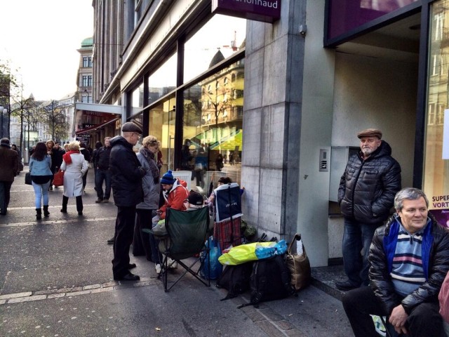 BX6a32CIQAEZyRa BX6a32CIQAEZyRa