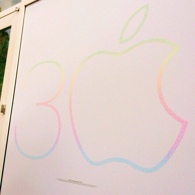Apple_Mac_ anniversary_party_6