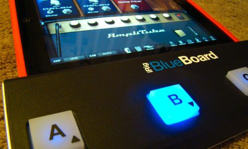 Bluetooth Guitar Pedal Will Thrill Your Ears But Hurt Your Brain