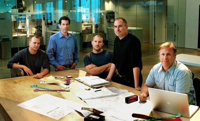 L to R: Tony Fadell, Jon Rubenstein, Jony Ive, Steve Jobs, Phil Schiller