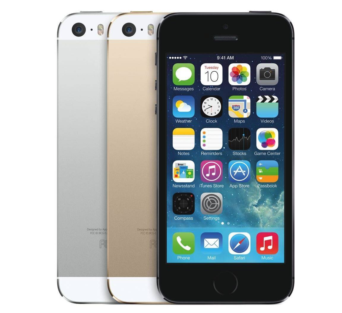 iPhone 5s in three colors: gold, silver and space gray.