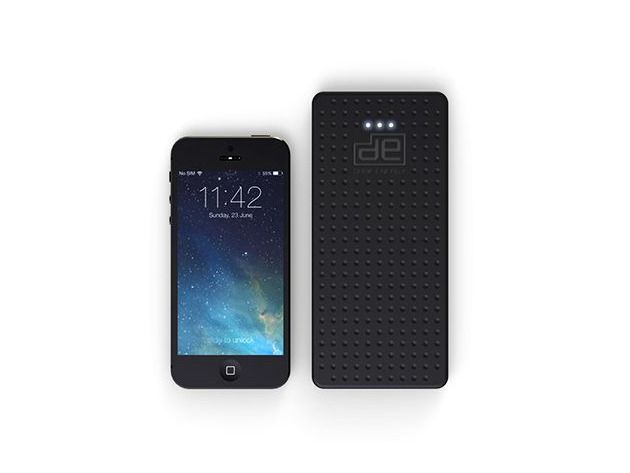 After Facebook snapped up the Oculus Rift, a VR headset maker, we wondered what companies Apple should buy before Mark Zuckerberg or Google got their hands on them. Which of these companies should Apple buy with its mighty cash horde?  Fitbit, Sonos, Telegram.org, Square, Leap Motion, Zstat, Here