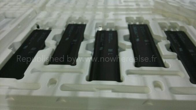 iphone_6_batteries_tray