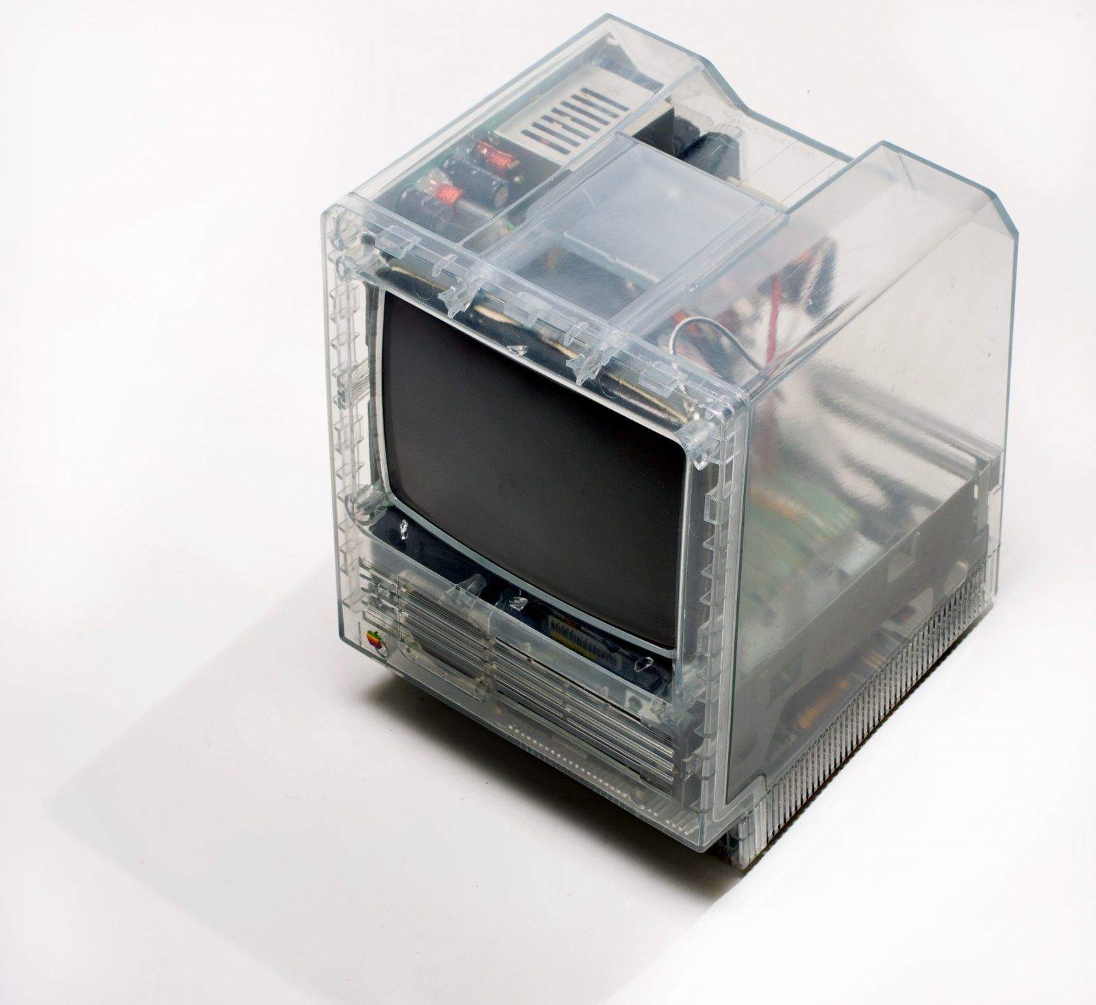 From Henry Plain’s collection, this clear-sided Macintosh SE was used for engineering tests to check airflow and heat dissipation. Photo: Jim Merithew/Cult of Mac