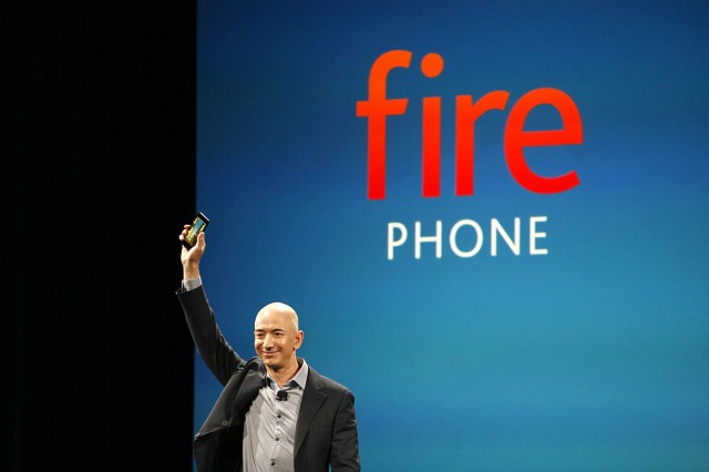 Amazon CEO Jeff Bezos unveils the Fire Phone at a press event Wednesday in Seattle. Photo: Roberto Baldwin/The Next Web
