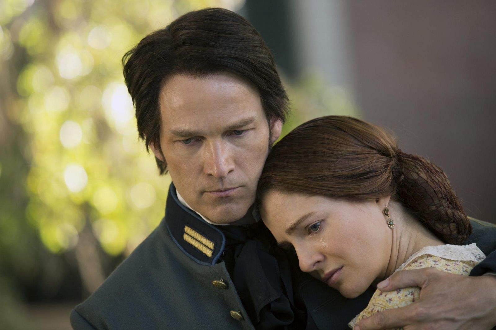 Bill promises his bride that he'll survive the war. Photo: John P. Johnson/ HBO