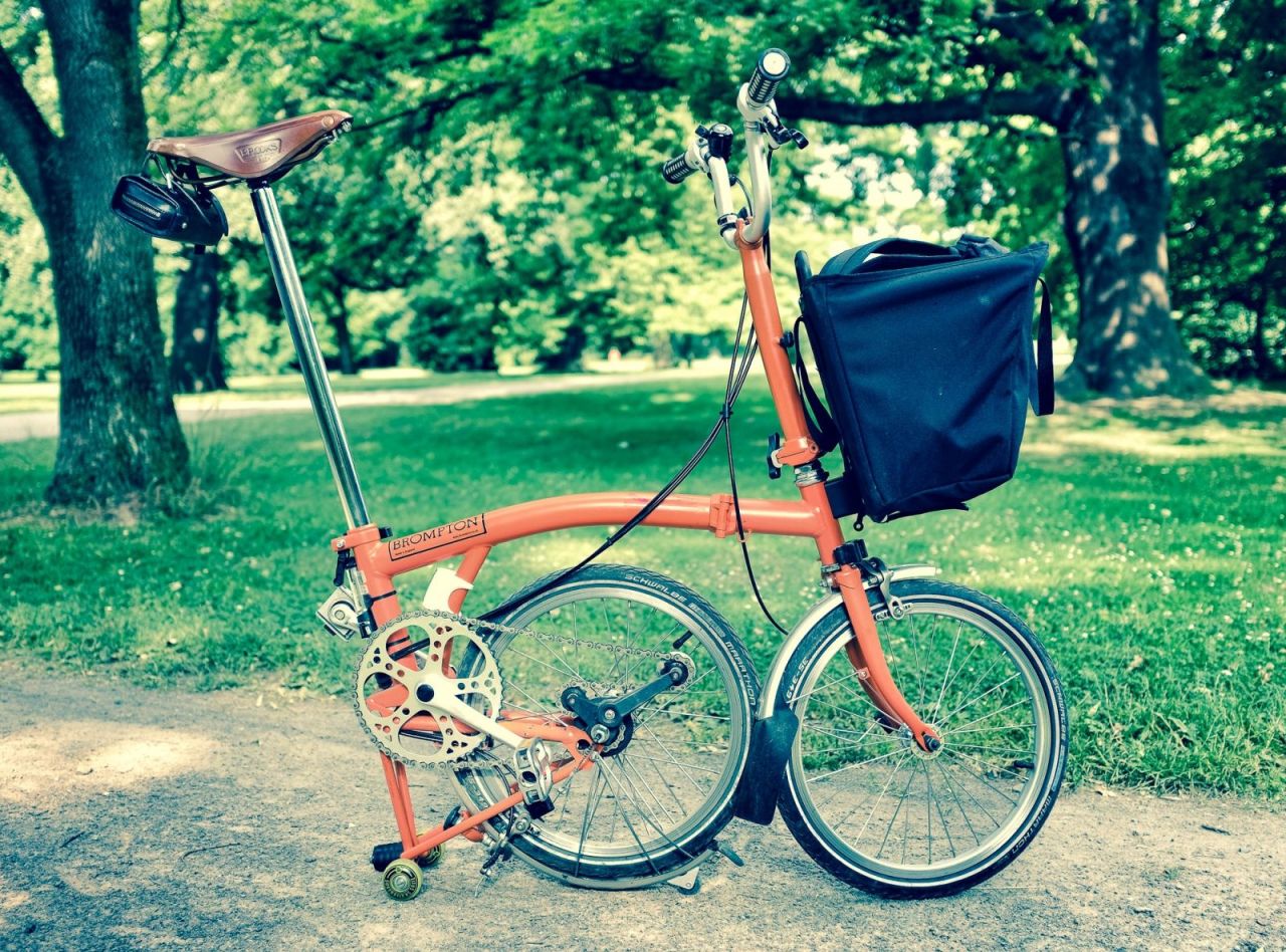 Man, I frikkin' love this versatile folding bike by Brompton Cult of Mac