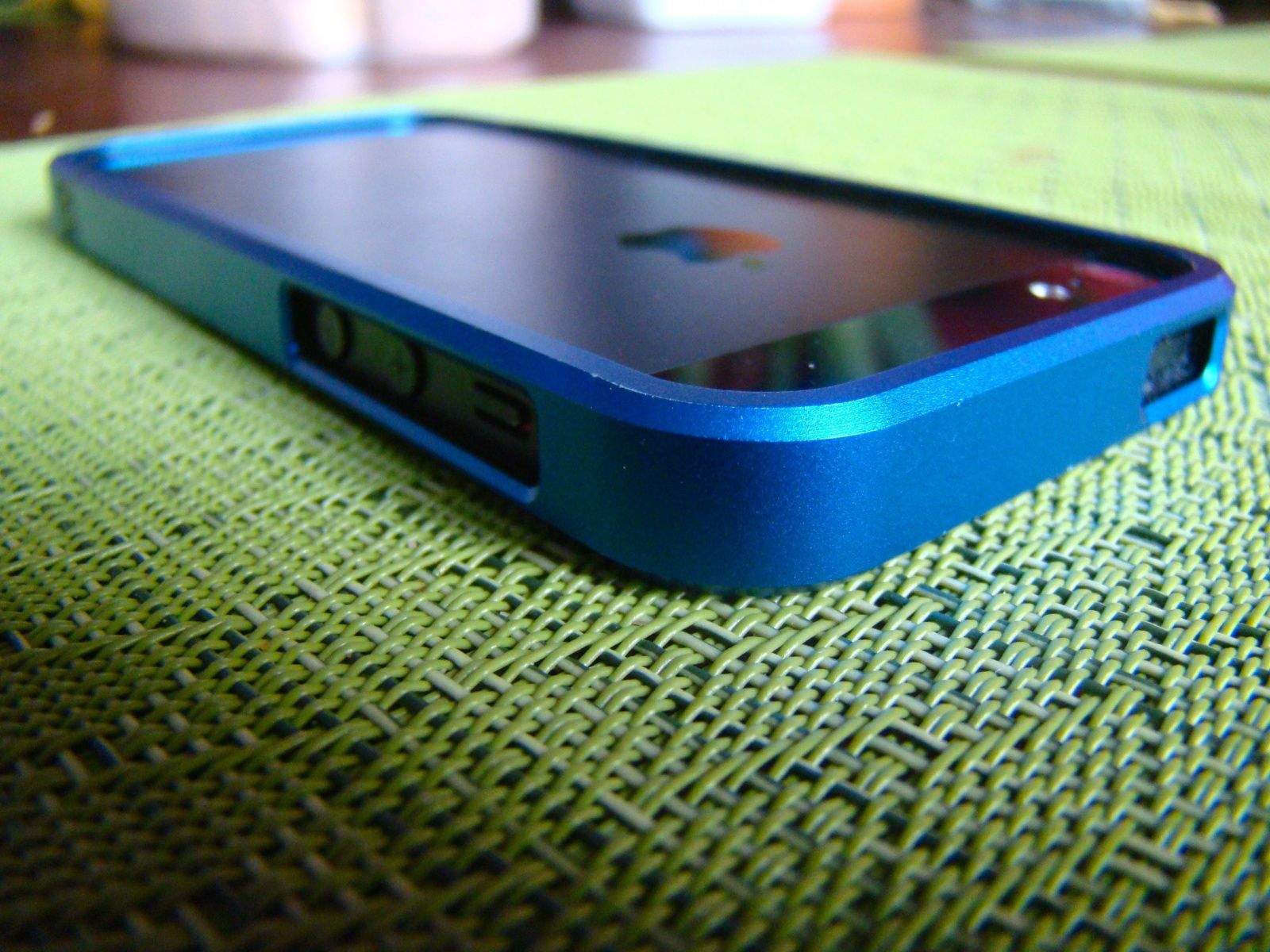 Stylish and electric blue. Photo: Rob LeFebvre/Cult of Mac