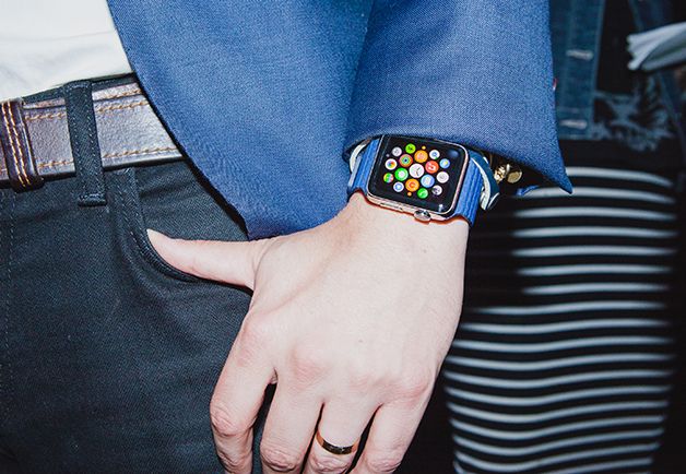 Apple employees have been spotted wearing Apple Watch in the wild