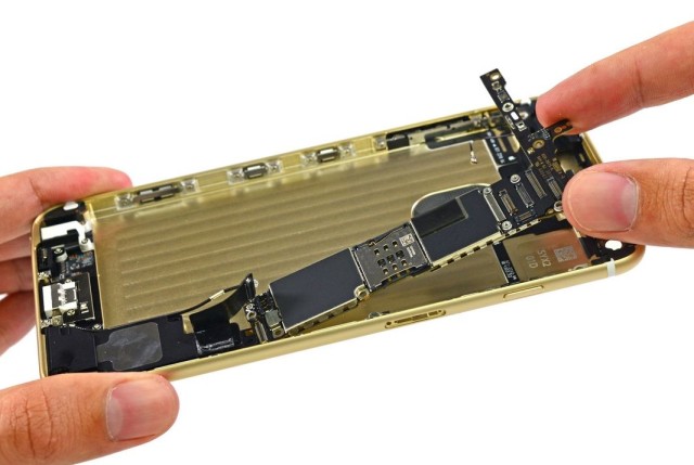 iPhone 6 Plus logic board, see list of components on the board below