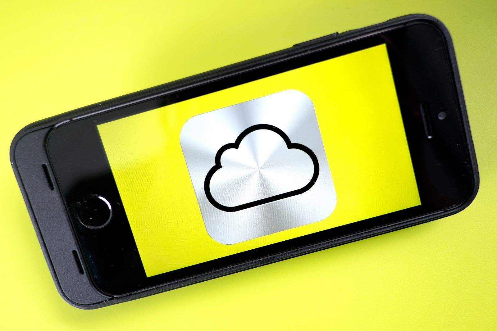 court order iCloud access