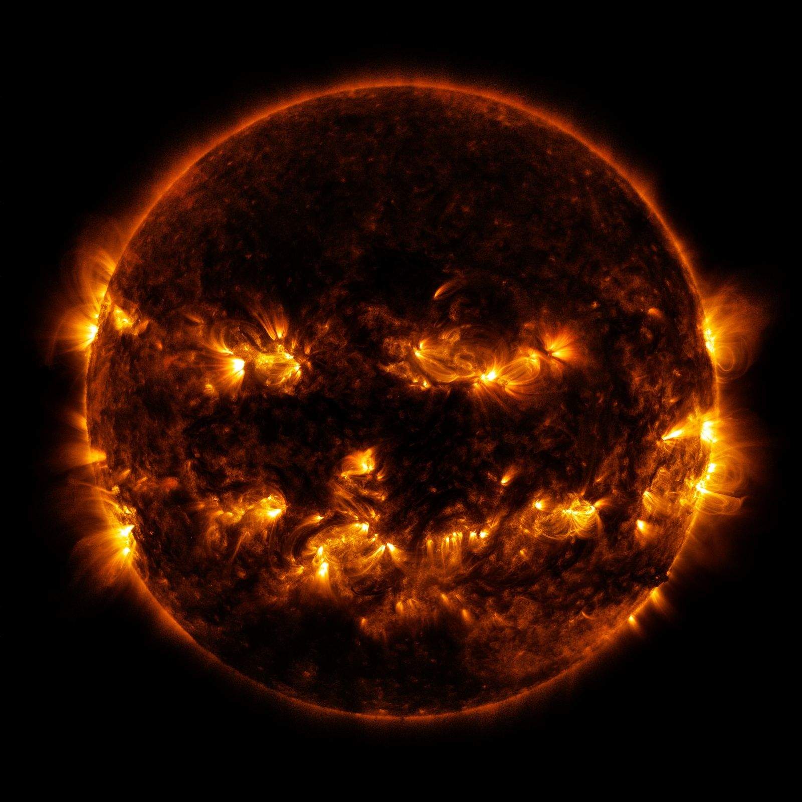 Black hole sun/Won't you come... Photo: NASA/SDO