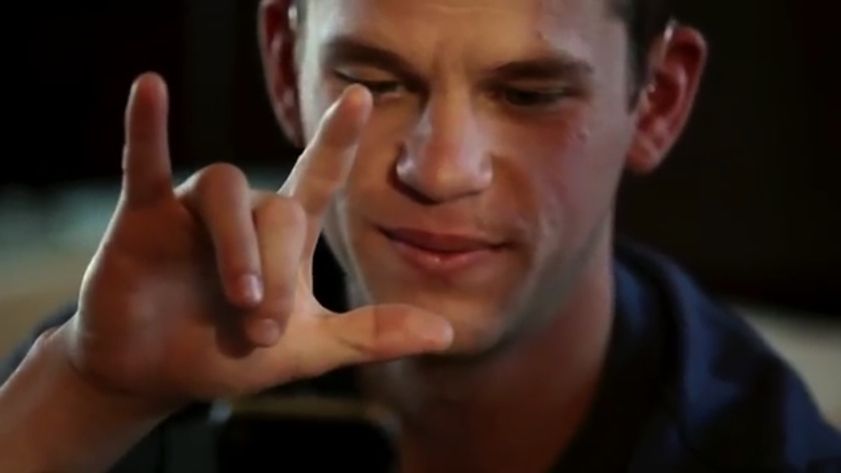 Deaf users take advantage of FaceTime to use sign language instead of verbal communication. Photo: Apple