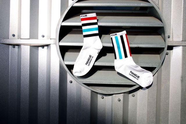 20131105_dakine panache_0050 Panache Asym Racing Sock. Photo: Jim Merithew/Cult of Mac